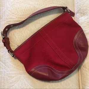 Red Coach Purse - Shoulder Bag - Burgundy Logo